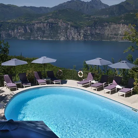 ホテル Querceto Wellness & - Garda Collection マルチェージネ
